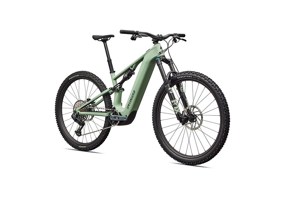 dark moss green | 95226-31_LEVO-R-4-EXPERT-PST-DKMOS-S1--_FDSQ?$hybris-pdp-hero$&fmt=auto